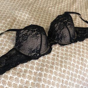 Black lace bra 36C